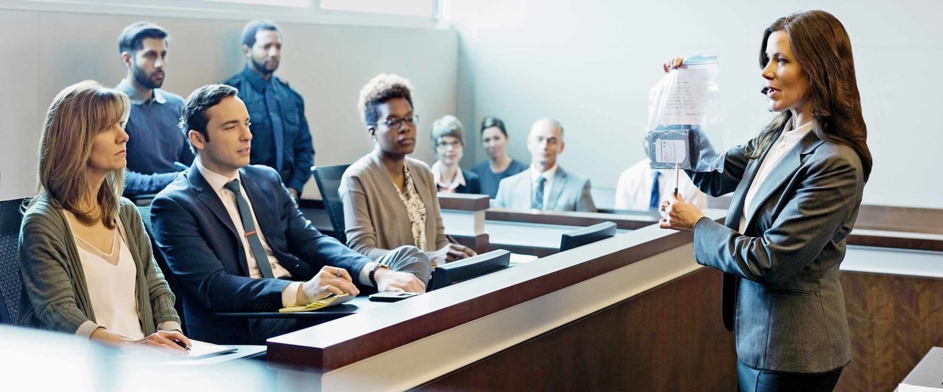 How to find best criminal defense lawyer?