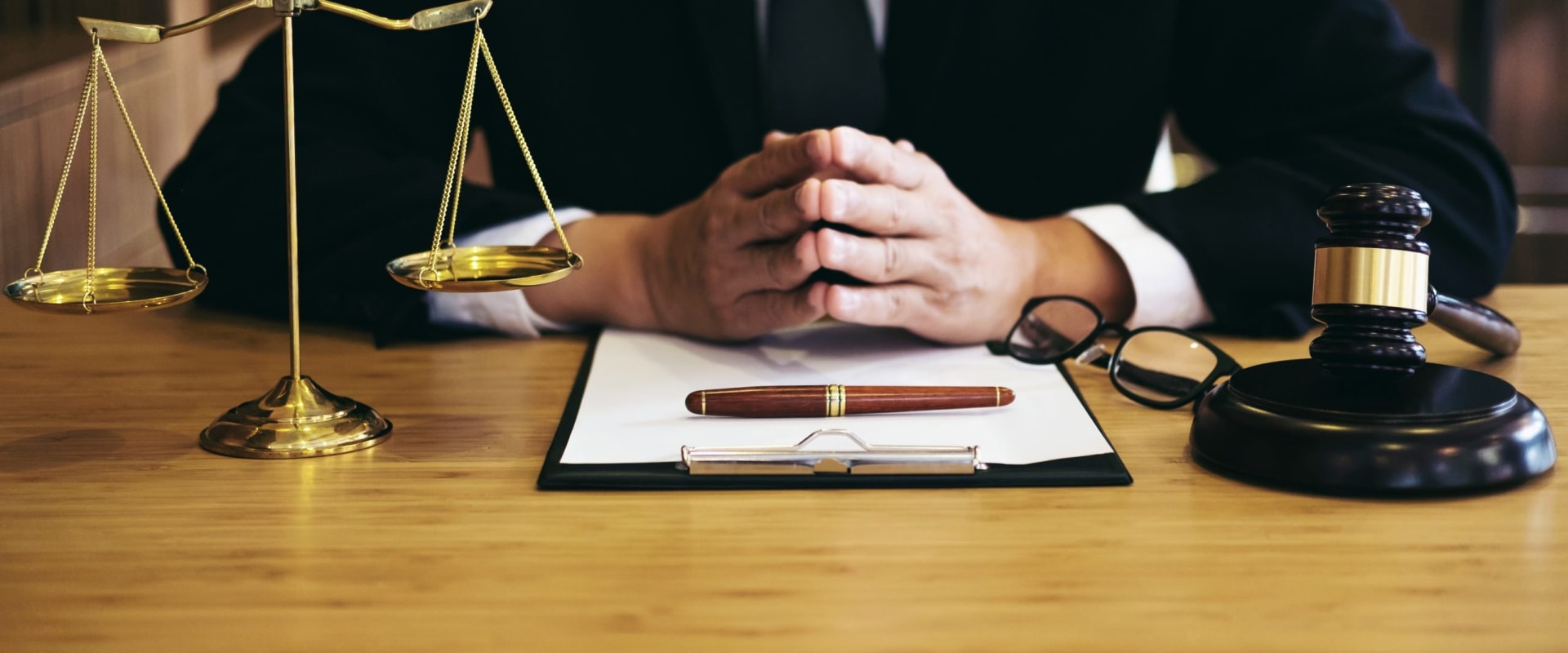 What is criminal law attorney?